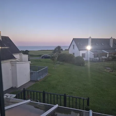 The Burds Nest, Hookless Village, Wexford